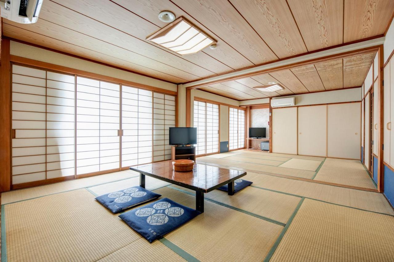 Hotel Suisenkaku à Numazu Extérieur photo