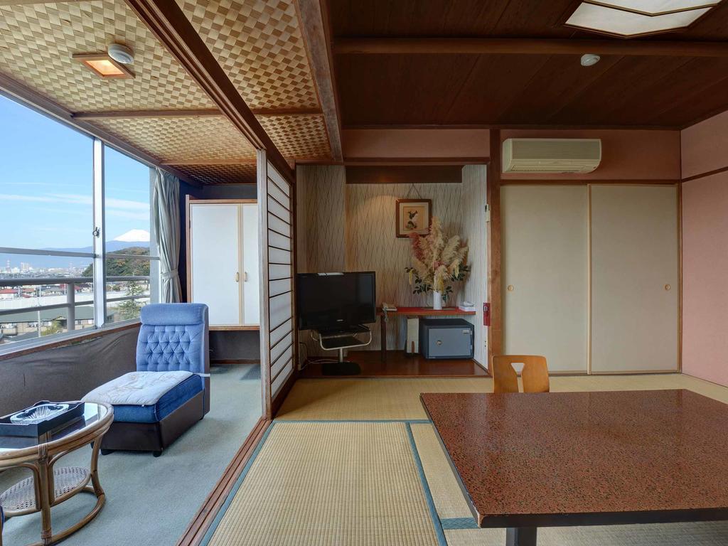Hotel Suisenkaku à Numazu Extérieur photo